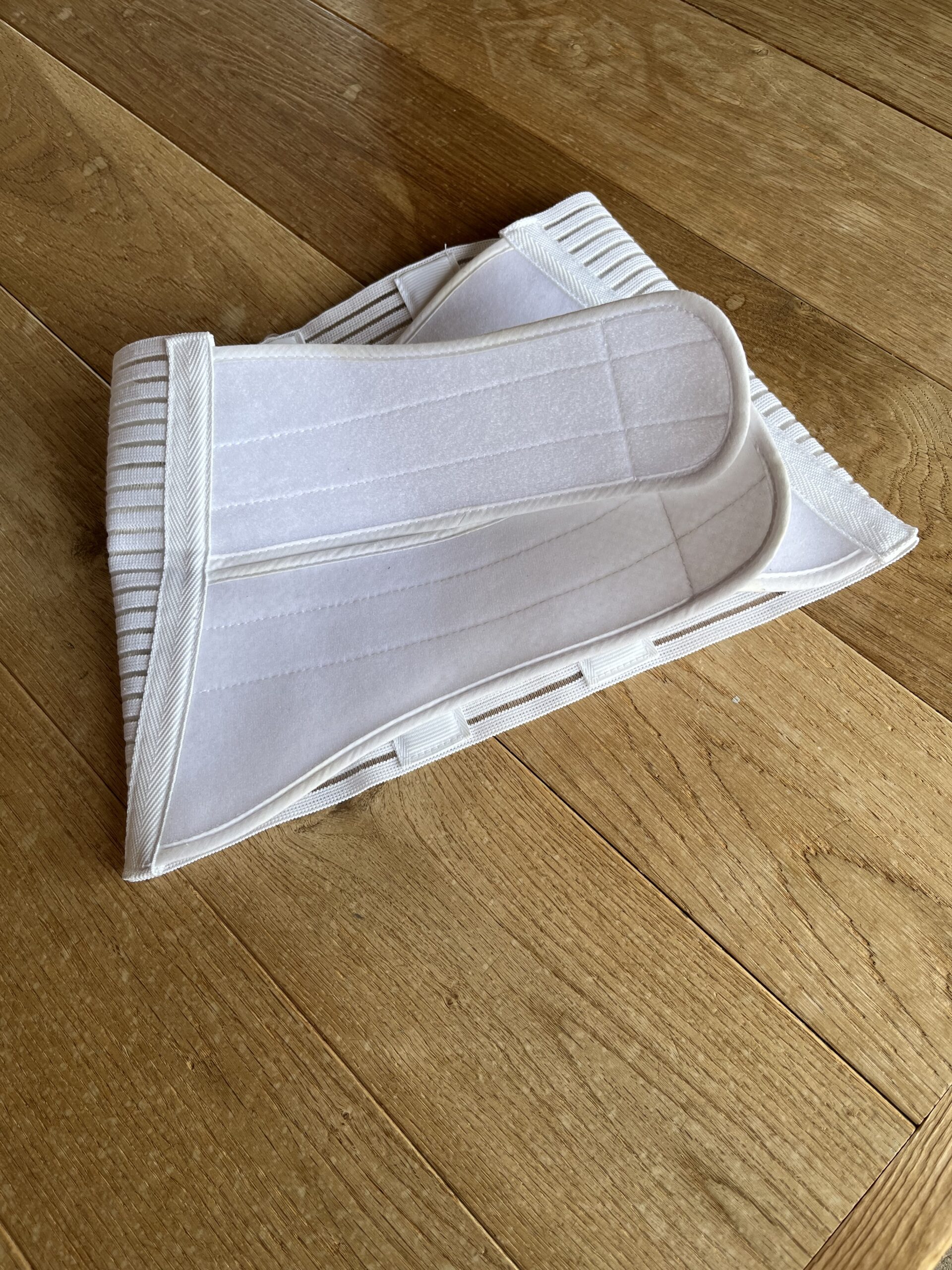 病院処方の腰痛コルセット