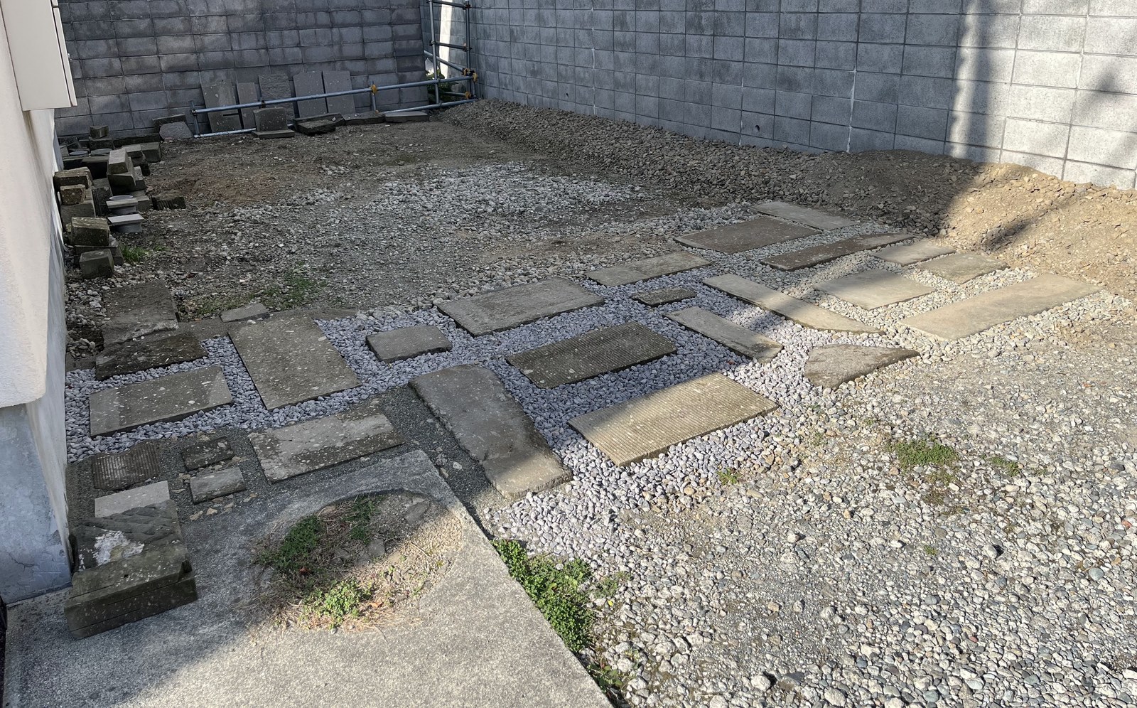 2025年9月23日、札幌軟石の石畳の進み具合